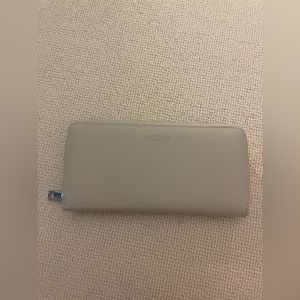 WOZEAH cream/tan wallet.